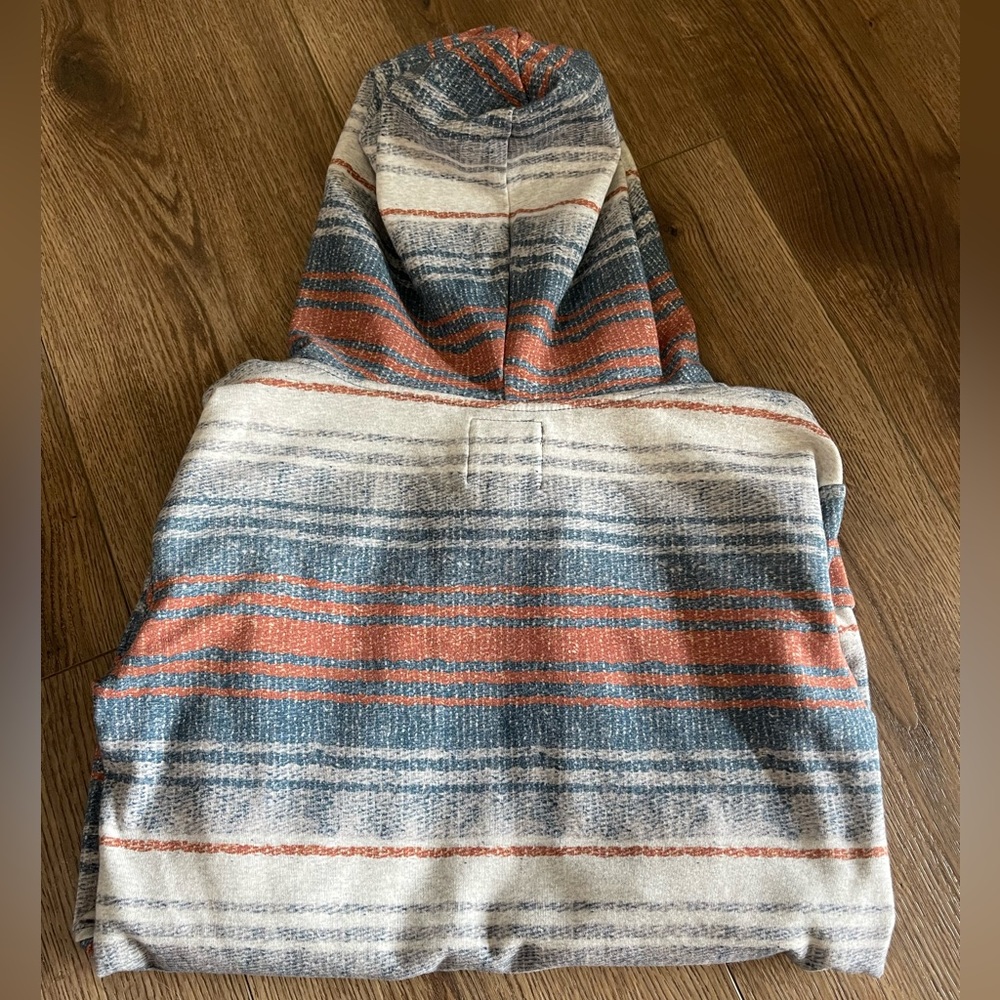 Aztec Pullover - Picture 3 of 8